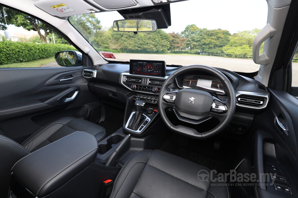 Peugeot Landtrek Mk1 (2023) Interior