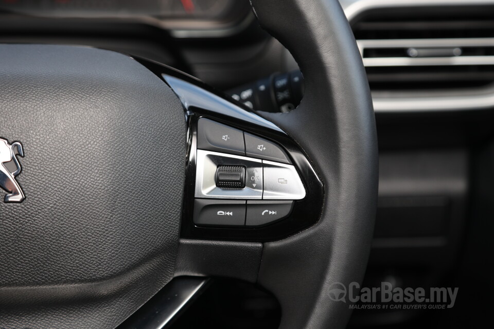 Peugeot Landtrek Mk1 (2023) Interior