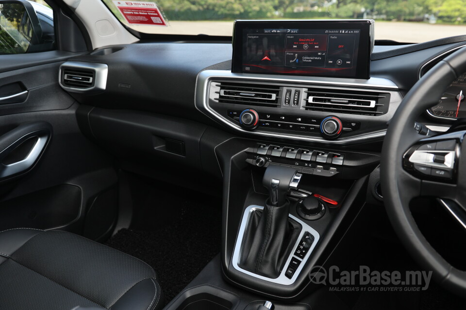Peugeot Landtrek Mk1 (2023) Interior