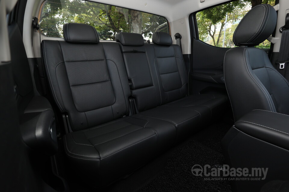 Peugeot Landtrek Mk1 (2023) Interior