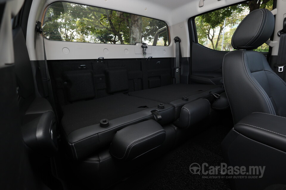 Peugeot Landtrek Mk1 (2023) Interior