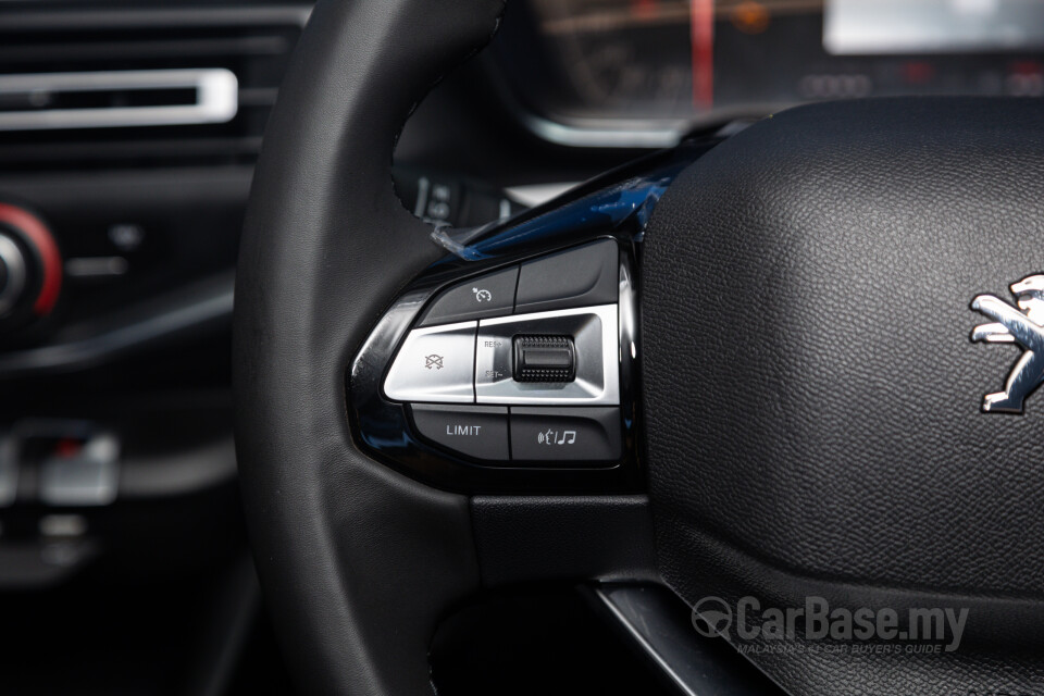 Peugeot Landtrek Mk1 (2023) Interior