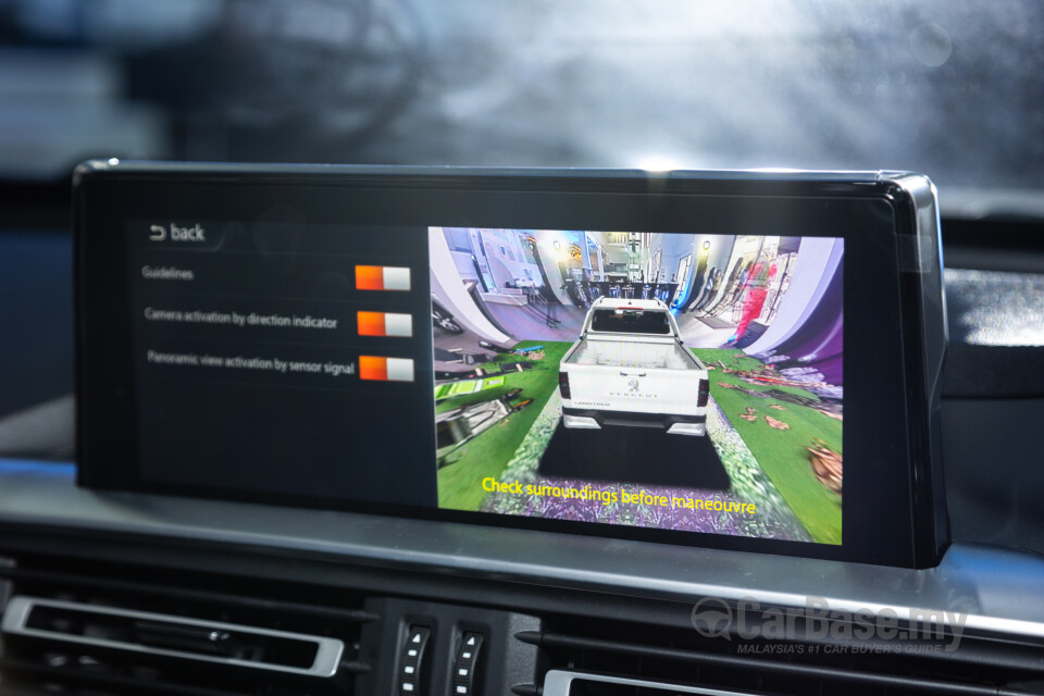 Peugeot Landtrek Mk1 (2023) Interior