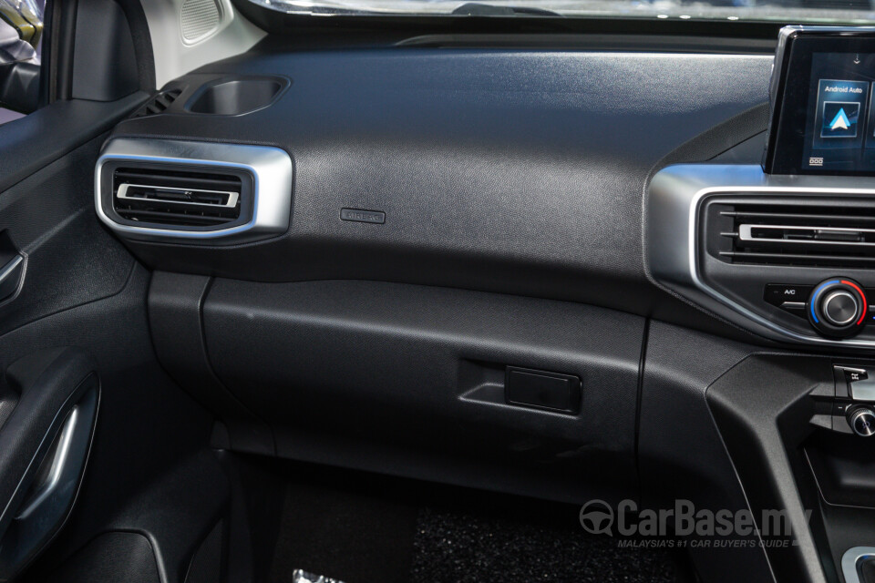 Peugeot Landtrek Mk1 (2023) Interior