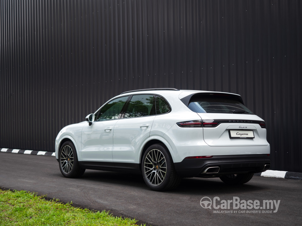 Porsche Cayenne 9Y0 (2022) Exterior