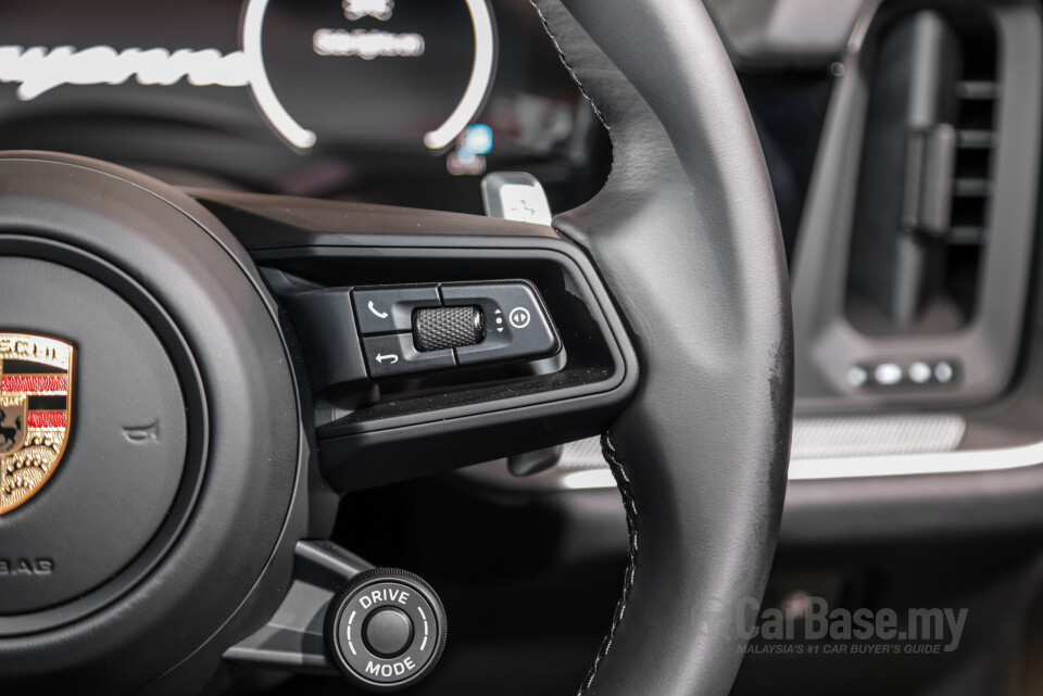 Porsche Cayenne 9Y0 Faceift (2023) Interior
