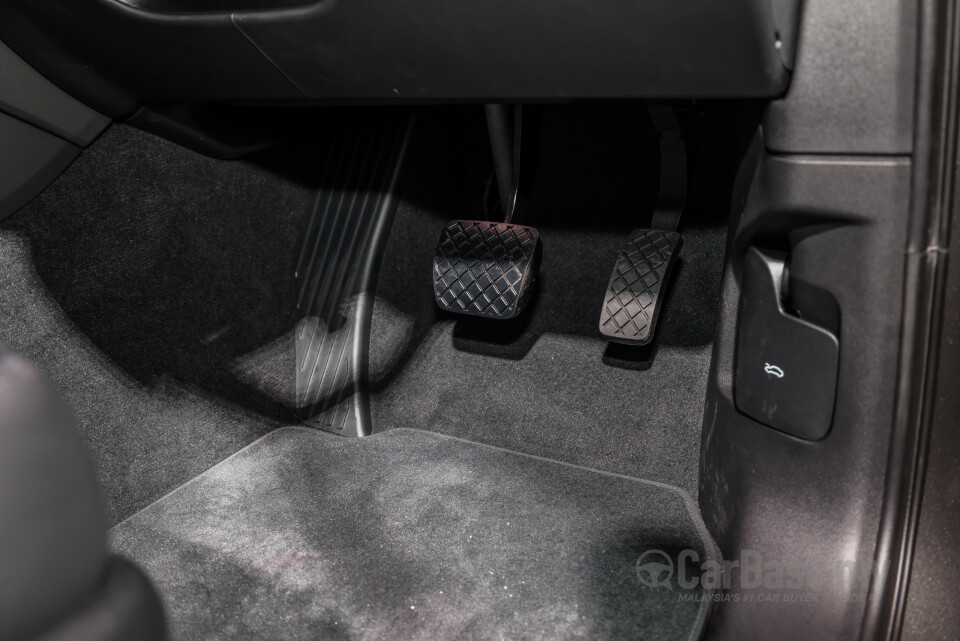 Porsche Cayenne 9Y0 Faceift (2023) Interior