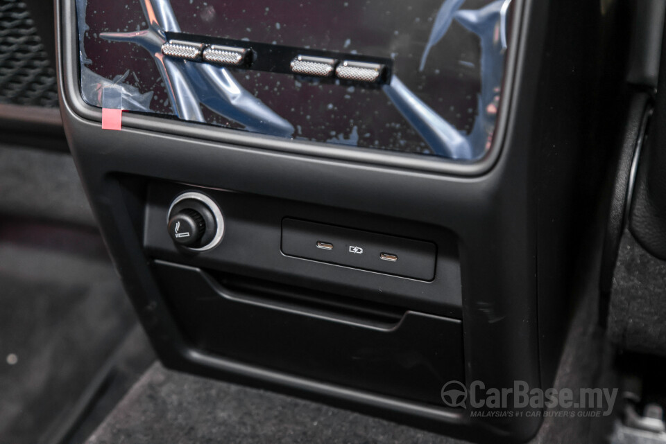 Porsche Cayenne 9Y0 Faceift (2023) Interior
