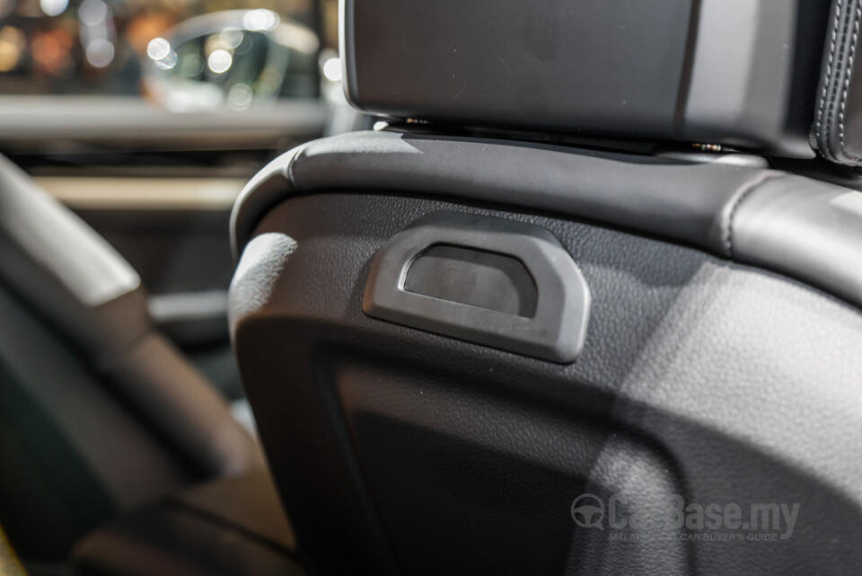 Porsche Cayenne 9Y0 Faceift (2023) Interior