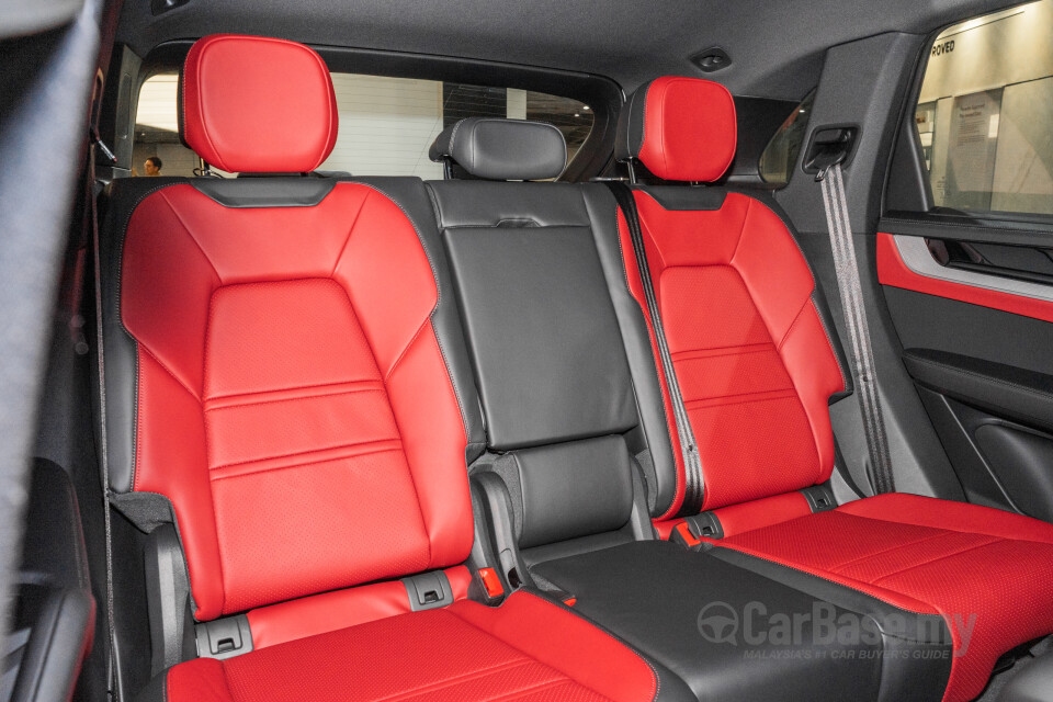 Porsche Cayenne 9Y0 Faceift (2023) Interior