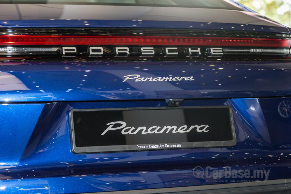 Porsche Panamera 972 (2024) Exterior