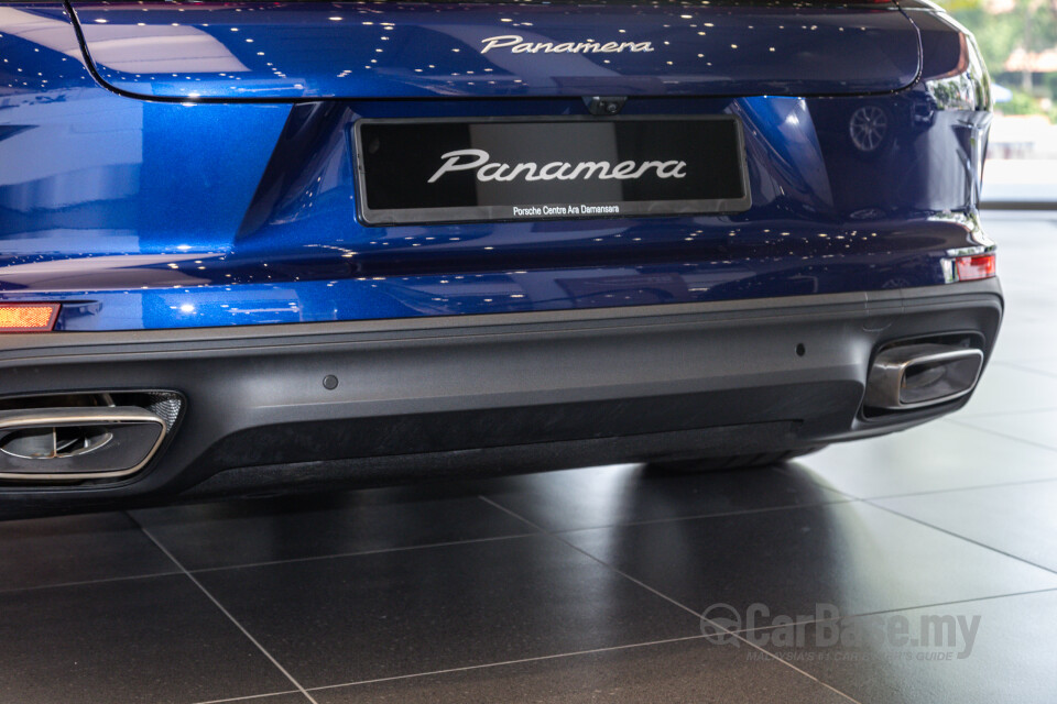 Porsche Panamera 972 (2024) Exterior
