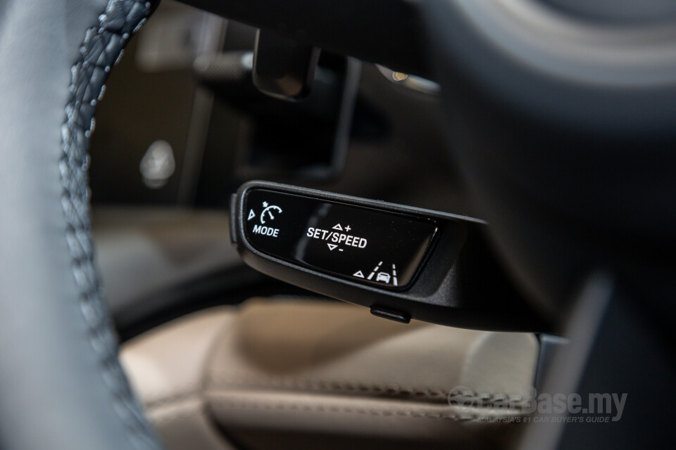 Porsche Panamera 972 (2024) Interior