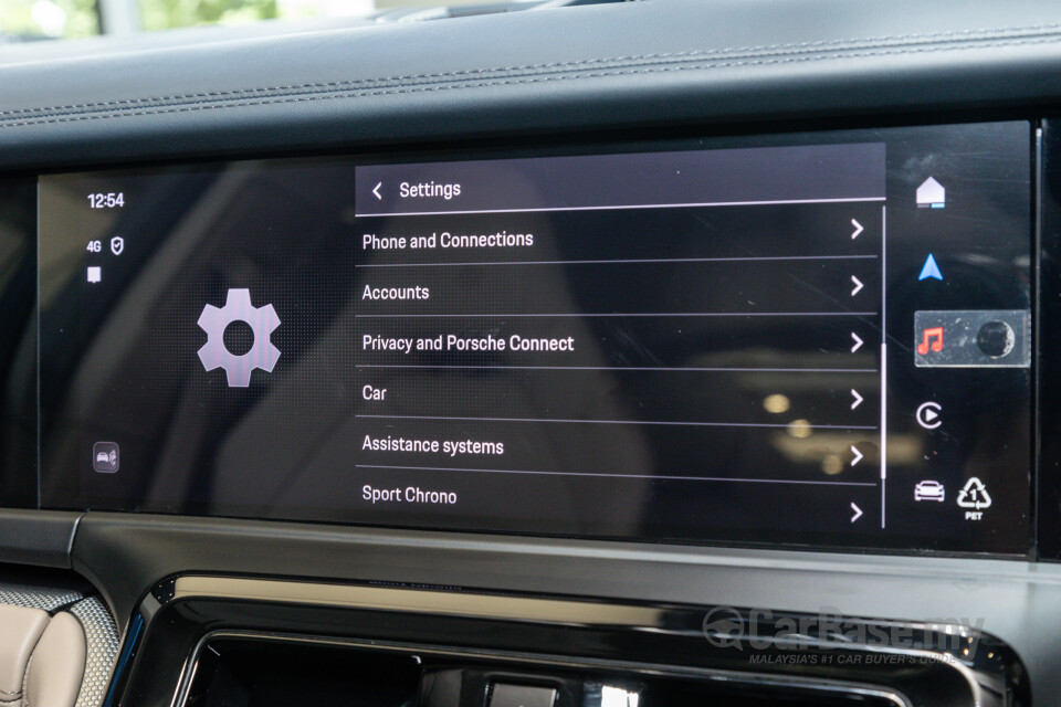Porsche Panamera 972 (2024) Interior