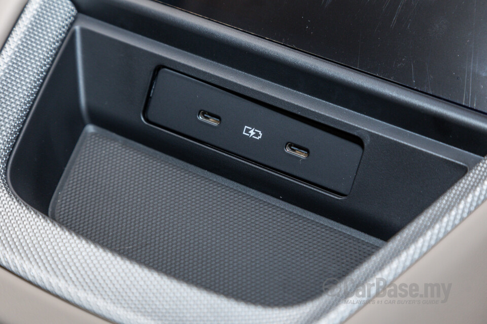 Porsche Panamera 972 (2024) Interior