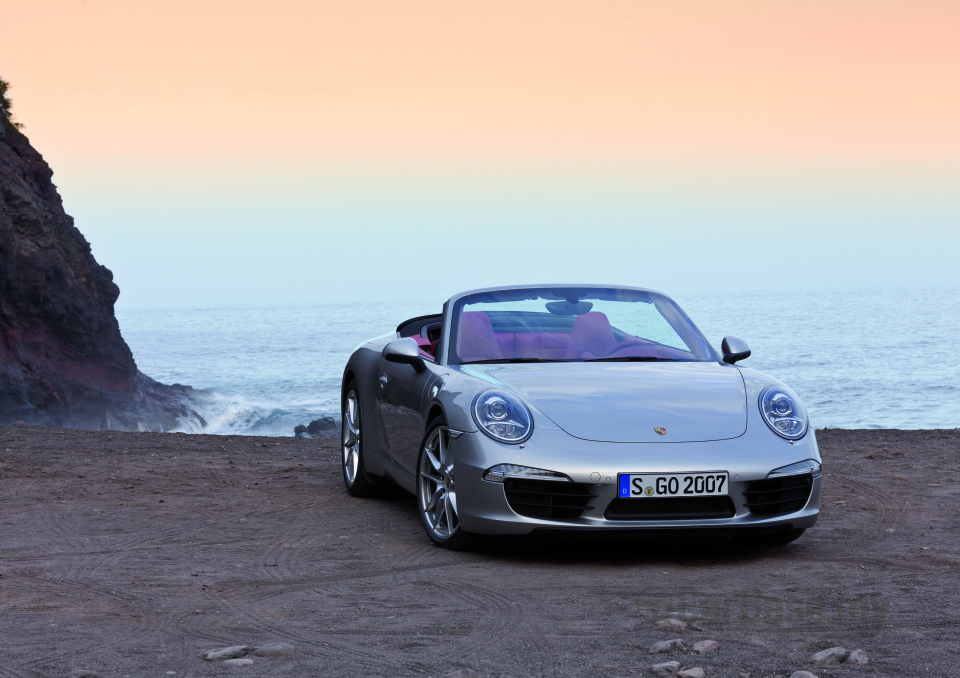 Porsche 911 Cabriolet 991 (2013) Exterior