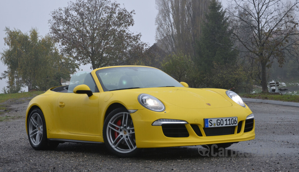 Porsche 911 Cabriolet 991 (2013) Exterior