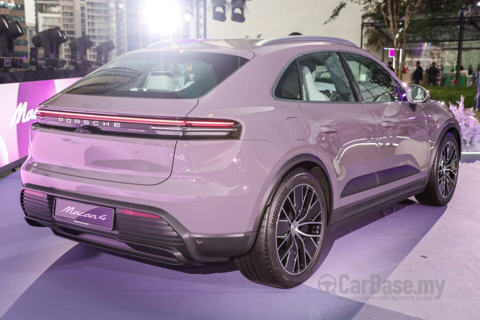 Porsche Macan Electric Mk1 (2024) Exterior