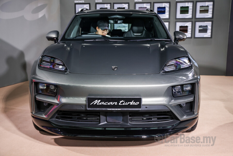 Porsche Macan Electric Mk1 (2024) Exterior
