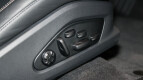 Porsche Macan Electric Interior photo
