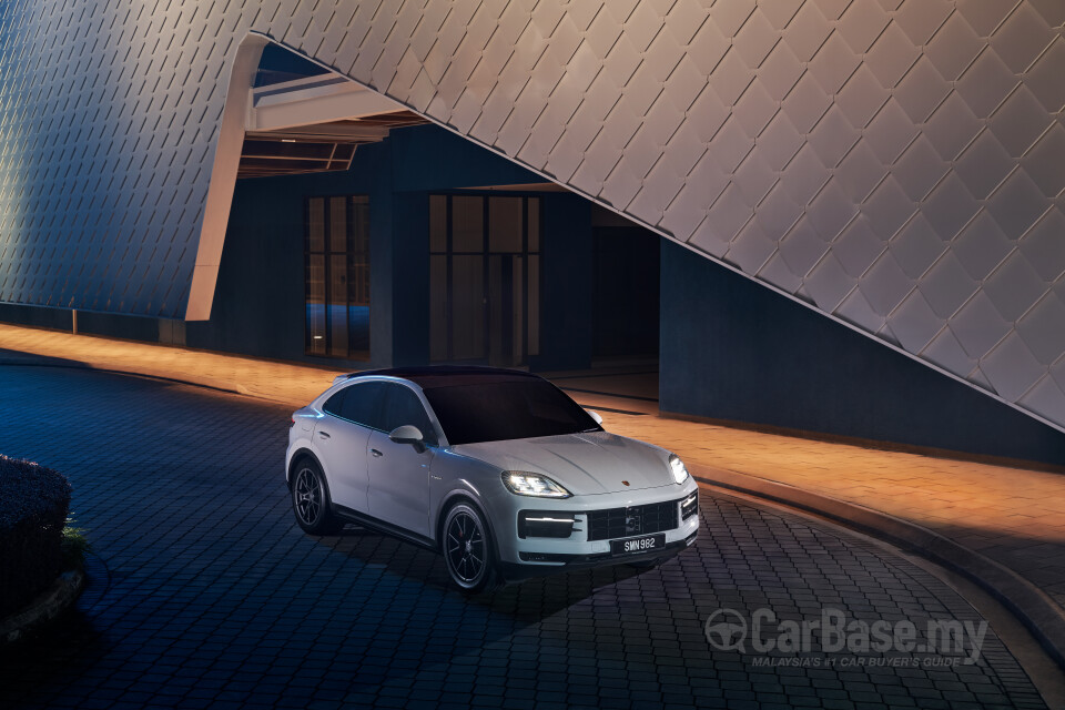 Porsche Cayenne Coupe 9YB (2025) Exterior
