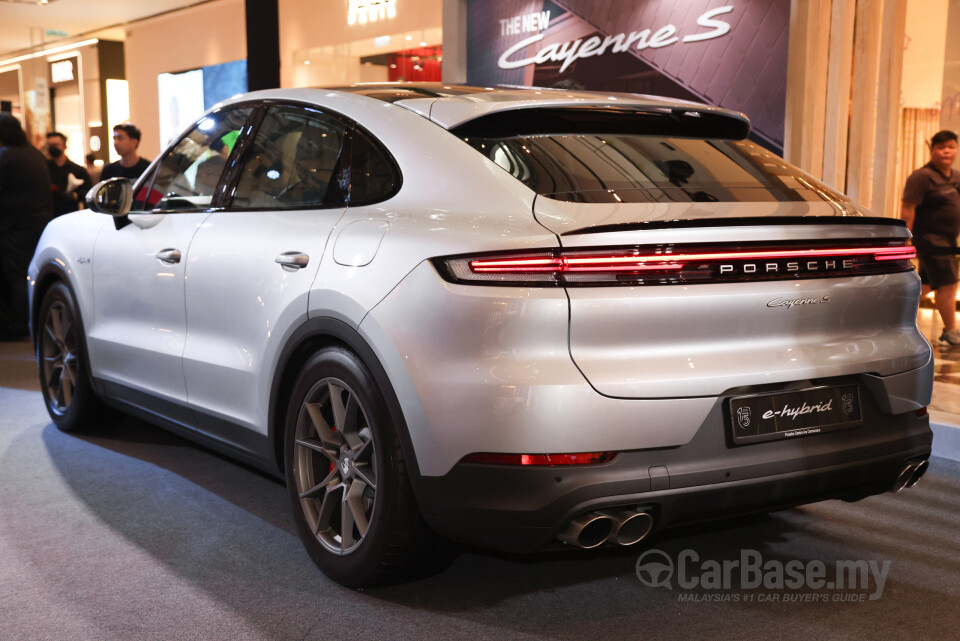 Porsche Cayenne Coupe 9YB (2025) Exterior