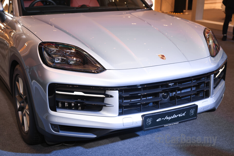 Porsche Cayenne Coupe 9YB (2025) Exterior