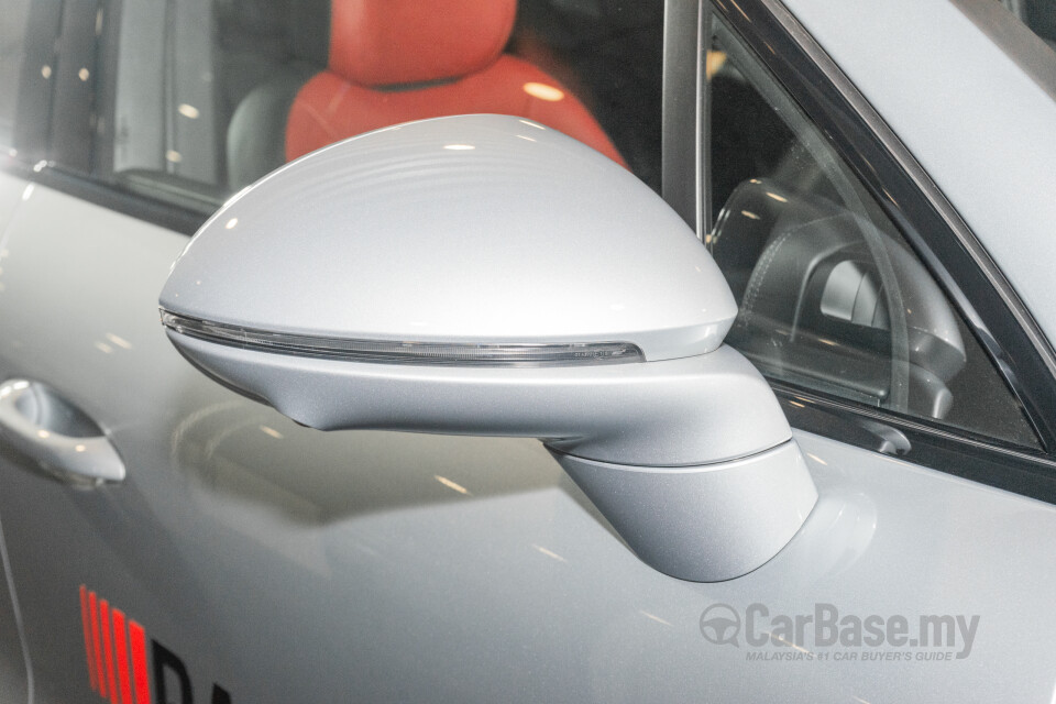 Porsche Cayenne Coupe 9YB (2025) Exterior