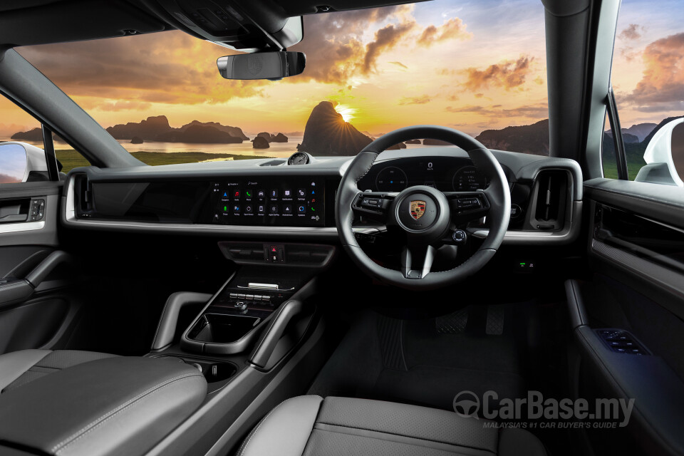 Porsche Cayenne Coupe 9YB (2025) Interior