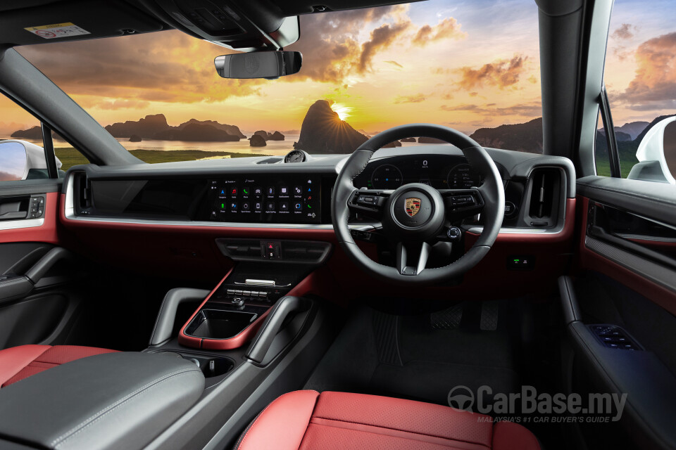Porsche Cayenne Coupe 9YB (2025) Interior