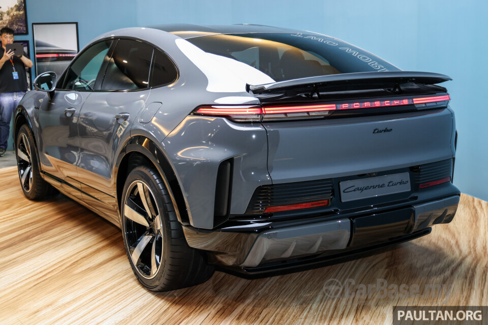 Porsche Cayenne Coupe Electric 9Y3 (2026) Exterior