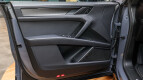 Porsche Cayenne Coupe Electric Interior photo