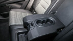Porsche Cayenne Coupe Electric Interior photo