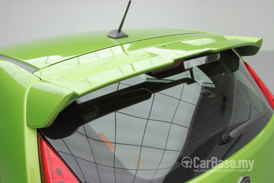 Proton Iriz P2-30A (2014) Exterior