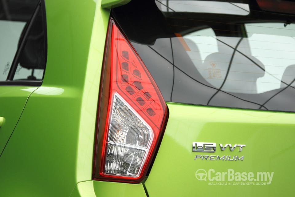Proton Iriz P2-30A (2014) Exterior
