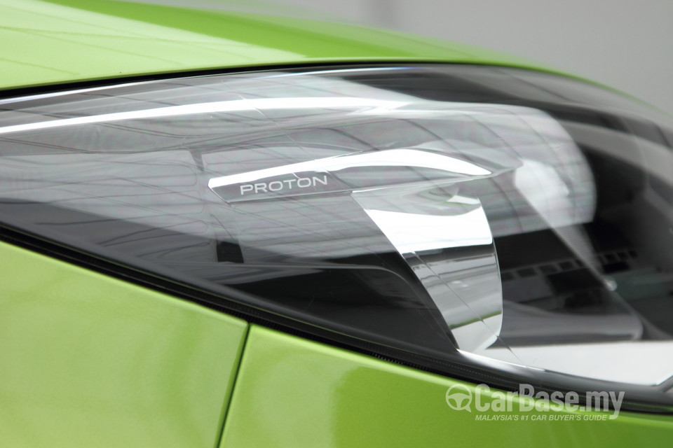 Proton Iriz P2-30A (2014) Exterior
