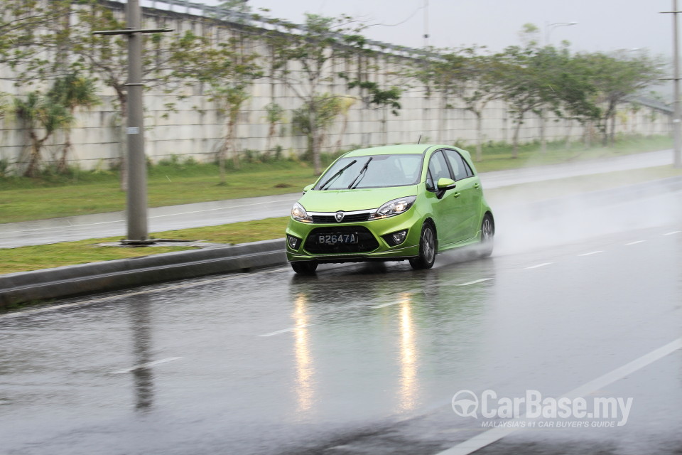 Proton Iriz P2-30A (2014) Exterior