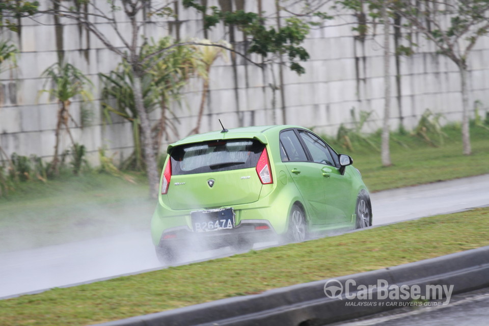 Proton Iriz P2-30A (2014) Exterior