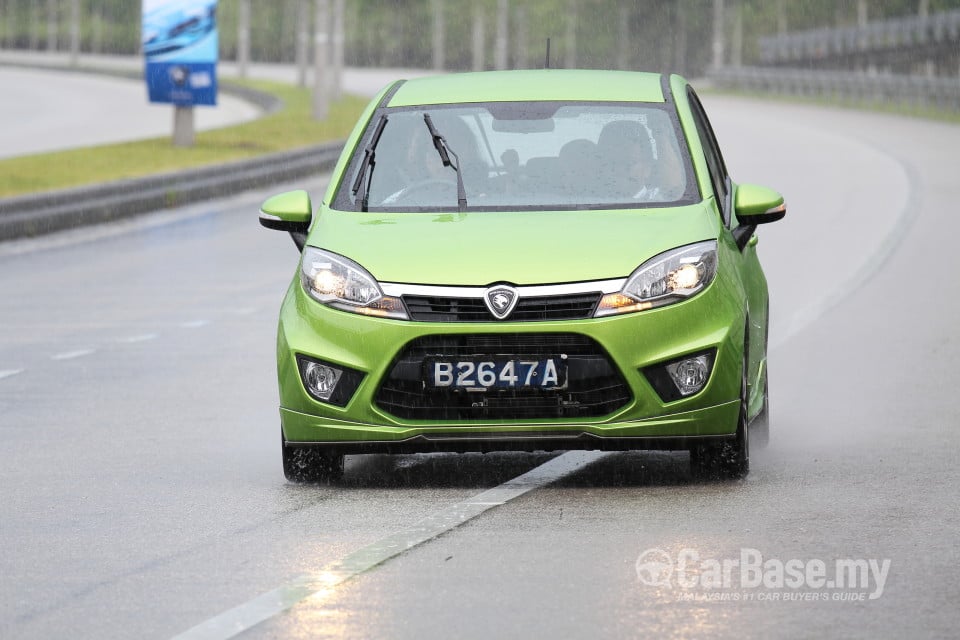 Proton Iriz P2-30A (2014) Exterior