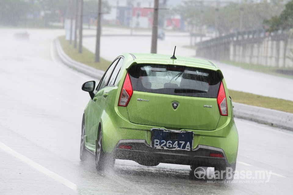 Proton Iriz P2-30A (2014) Exterior