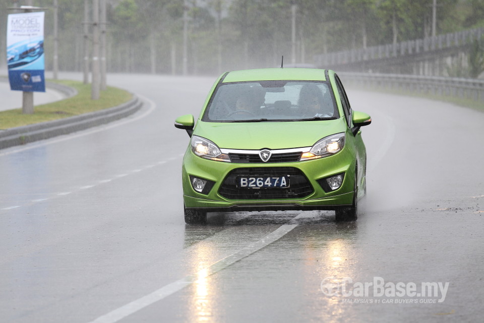 Proton Iriz P2-30A (2014) Exterior