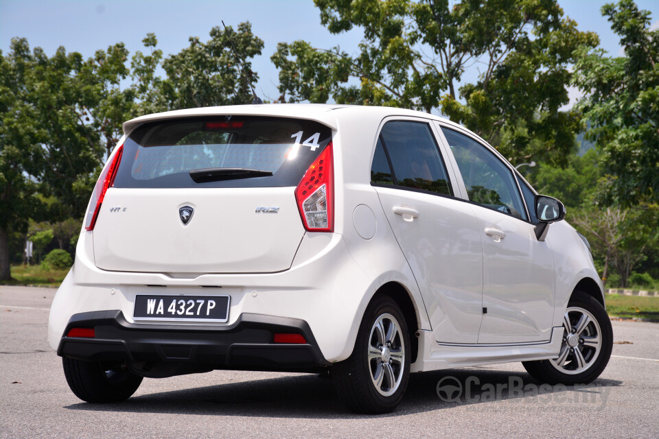 Nissan Almera N17 Facelift (2015) Exterior