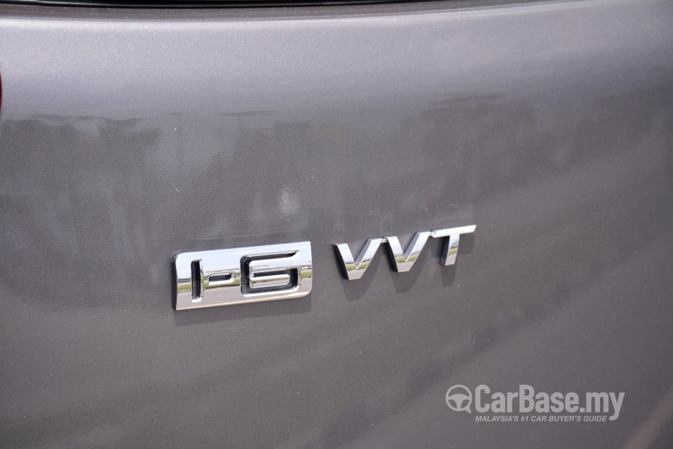 Proton Iriz P2-30A (2014) Exterior
