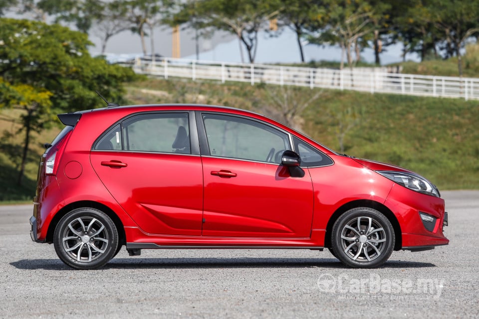 Proton Iriz P2-30A MC (2017) Exterior