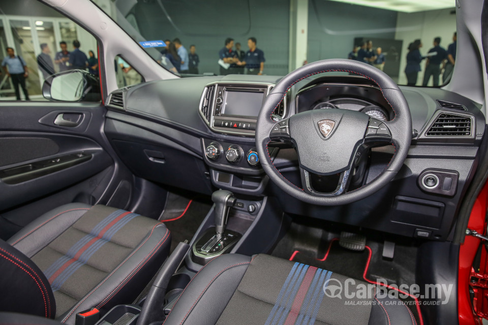 Proton Iriz P2-30A MC (2017) Interior
