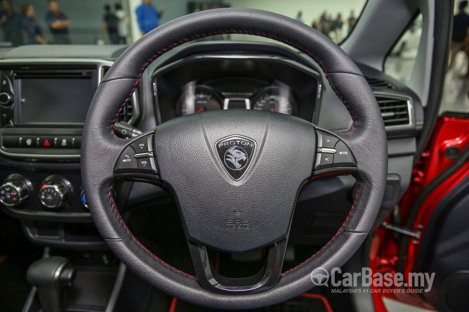 Proton Iriz P2-30A MC (2017) Interior