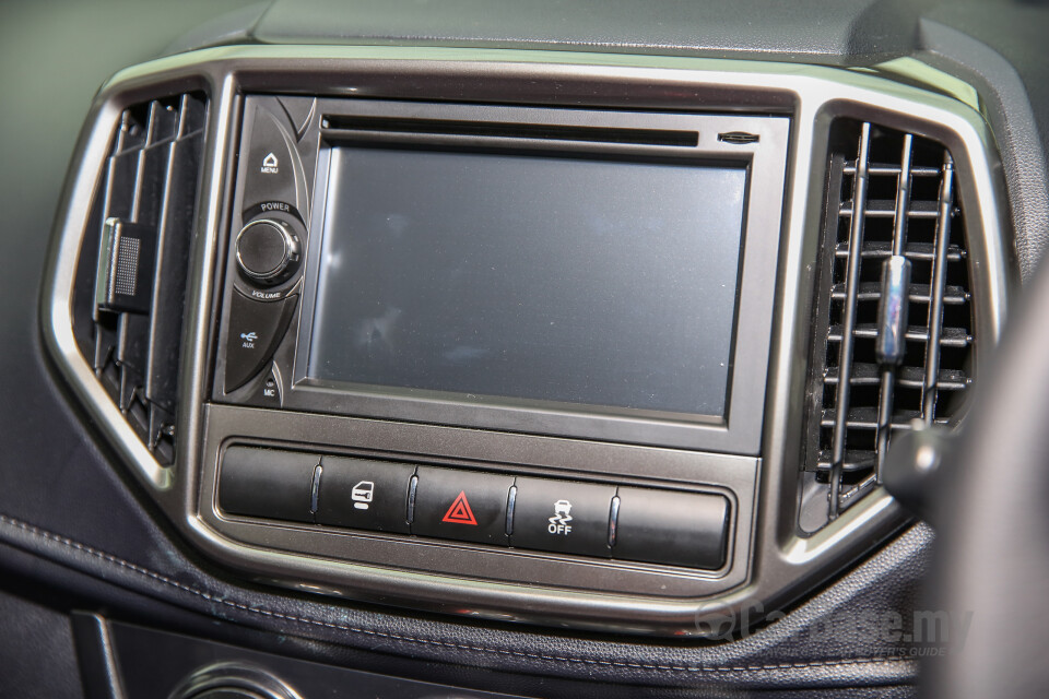 Nissan Navara D23 (2015) Interior