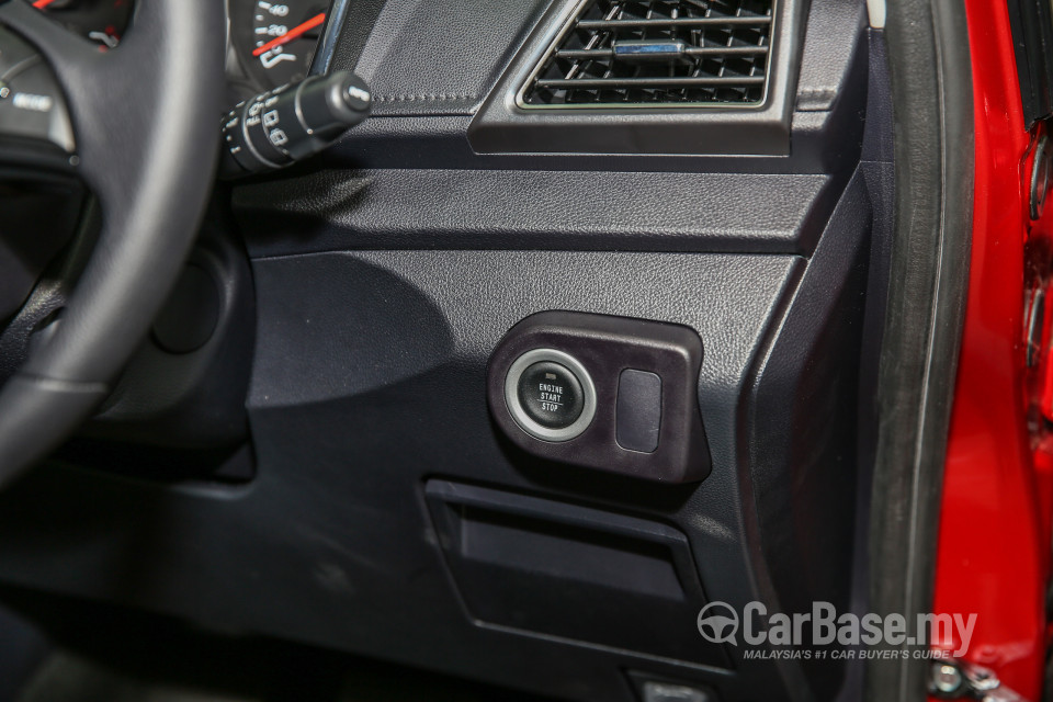 Proton Iriz P2-30A MC (2017) Interior