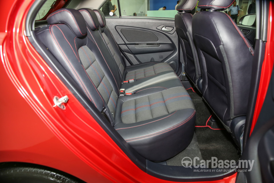 Proton Iriz P2-30A MC (2017) Interior