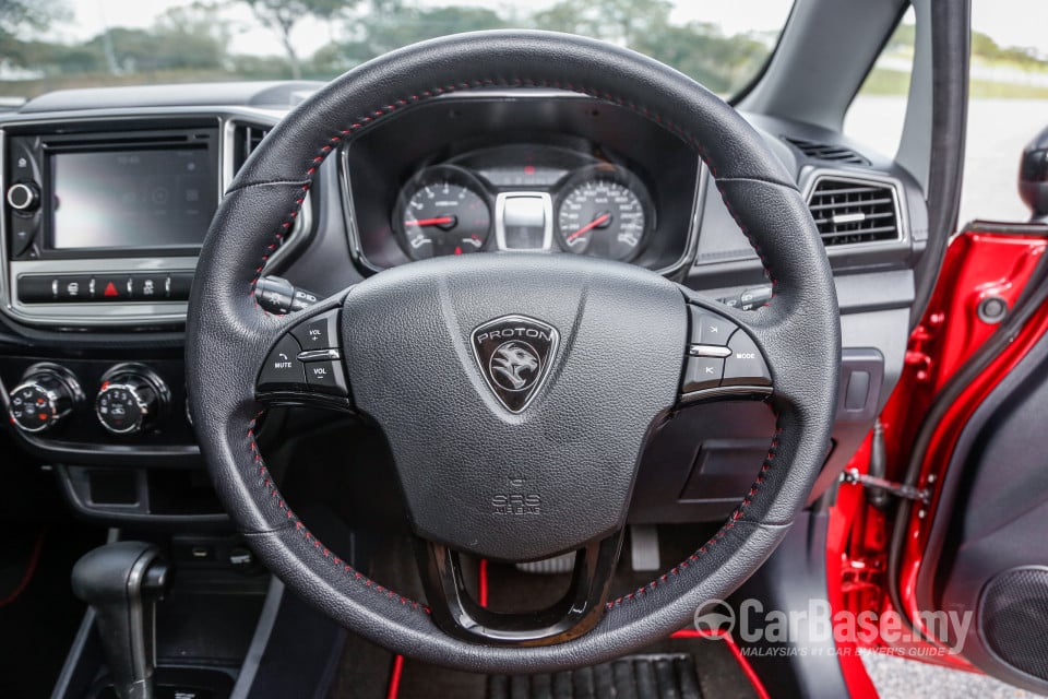 Proton Iriz P2-30A MC (2017) Interior